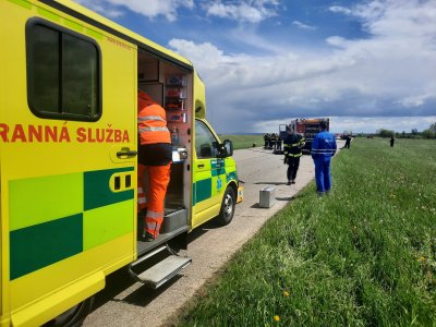 TC - Tábor, dopravní nehoda s únikem kyseliny, 18.5.2021